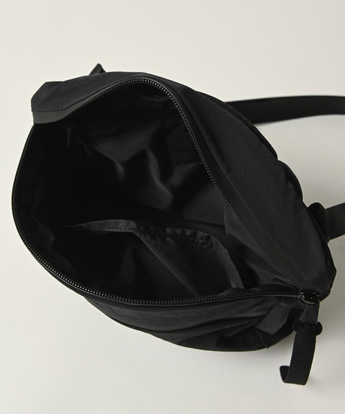 ADAM PATEK(アダムパテック)の「【ADAMPATEK/アダムパテック】nylon mini shoulder bag/ナイロンミニショルダーバッグ(ボディバッグ/ウエストポーチ・メンズ・ブラック/カーキ・FREE)」の11枚目の写真