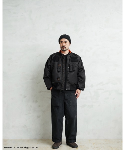 WAIPER.inc(ワイパーインク)の「WAIPER.inc 米軍 CUSTOM MA-1 フライトジャケット【WP37】(MA-1・メンズ・セージグリーン/ブラック・L/M/XL)」の12枚目の写真