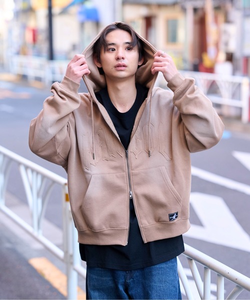 lilful（リルフル）の「【KANGOL】【裏起毛】別注スプレー加工ロゴワッペンダブルジップビッグパーカー（パーカー・レディース・ピンク/ブラック/ベージュ/グレー・M/XL/L）」の19枚目の写真