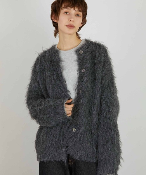 LA PEAU DE GEM（ラポドゥジェム）の「【LA PEAU DE GEM】luxe shaggy c/n cardigan/リュクスシャギーカーディガン（カーディガン/ボレロ・レディース・グレー/ブラウン・FREE）」の6枚目の写真