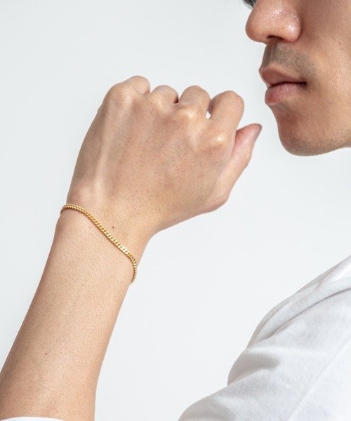 TOM WOOD(トムウッド)の「【TOMWOOD(トムウッド)】Curb Bracelet M Gold ゴールドチェーンブレスレット(ブレスレット・レディース・ゴールド・6.5inch/7inch/7.5inch/8.5inch)」の4枚目の写真