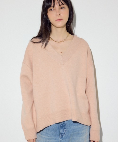 AZUL by moussy（アズールバイマウジー）の「スウェットライクVネックニット（ニット/セーター・レディース・ライトピンク/杢グレー/ネイビー・SMALL/MEDIUM）」の3枚目の写真