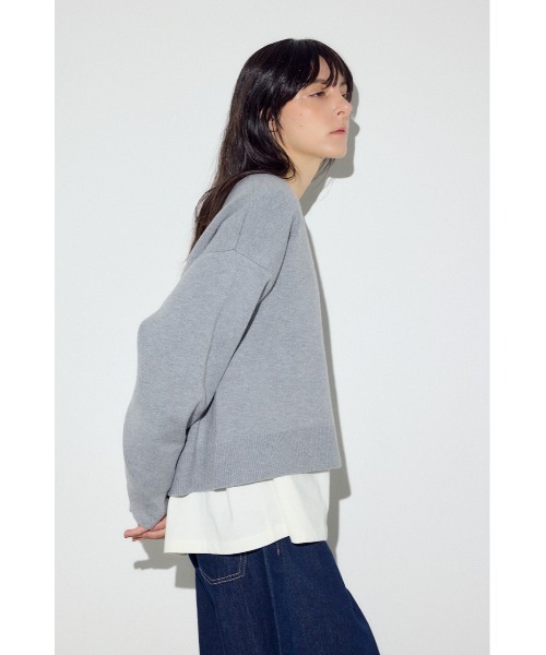 AZUL by moussy（アズールバイマウジー）の「スウェットライクVネックニット（ニット/セーター・レディース・ライトピンク/杢グレー/ネイビー・SMALL/MEDIUM）」の6枚目の写真
