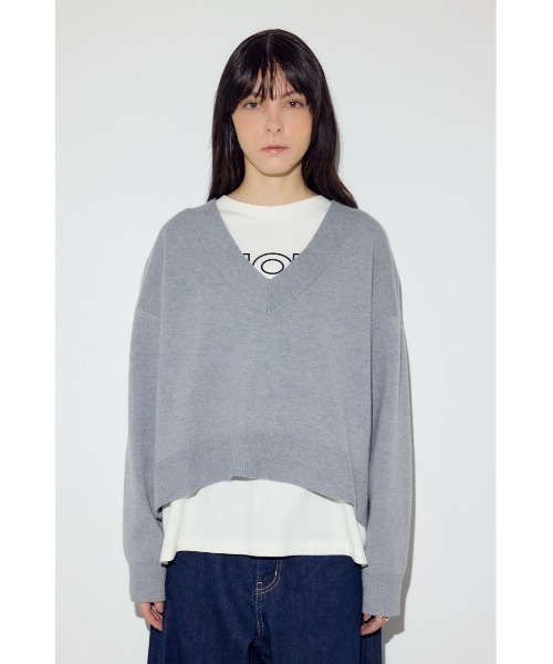 AZUL by moussy（アズールバイマウジー）の「スウェットライクVネックニット（ニット/セーター・レディース・ライトピンク/杢グレー/ネイビー・SMALL/MEDIUM）」の8枚目の写真