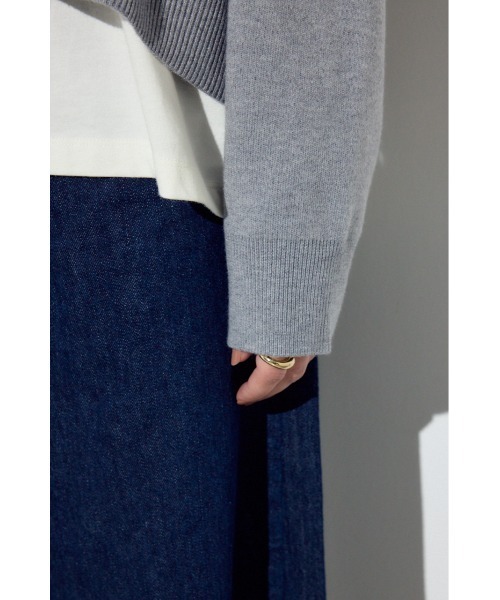 AZUL by moussy（アズールバイマウジー）の「スウェットライクVネックニット（ニット/セーター・レディース・ライトピンク/杢グレー/ネイビー・SMALL/MEDIUM）」の14枚目の写真