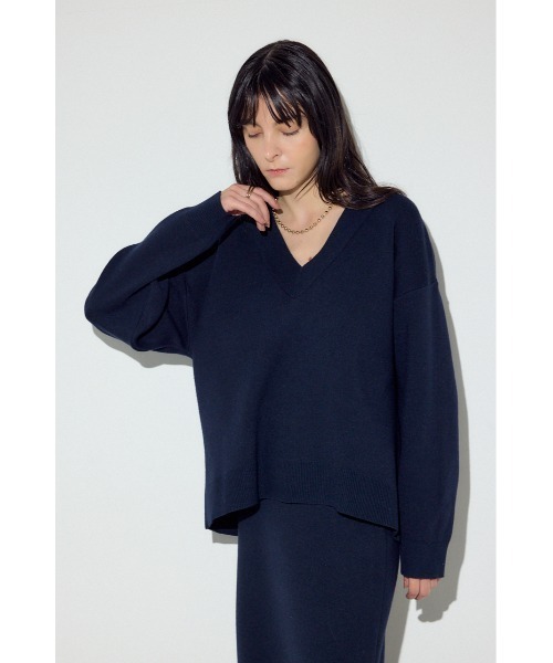 AZUL by moussy（アズールバイマウジー）の「スウェットライクVネックニット（ニット/セーター・レディース・ライトピンク/杢グレー/ネイビー・SMALL/MEDIUM）」の19枚目の写真