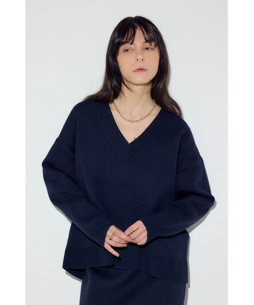 AZUL by moussy（アズールバイマウジー）の「スウェットライクVネックニット（ニット/セーター・レディース・ライトピンク/杢グレー/ネイビー・SMALL/MEDIUM）」の22枚目の写真