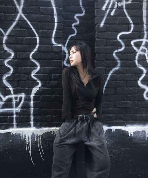WANGGWAN（ワングァン）の「エチッドクロススウェットパンツ（スウェットパンツ・メンズ・ブラック・MEDIUM/LARGE）」の16枚目の写真