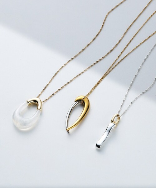 INDIVI(インディヴィ)の「【バリエ豊富】デザインワントップネックレス(ネックレス・レディース・ゴールド系4/ゴールド/シルバー系4・00)」の4枚目の写真