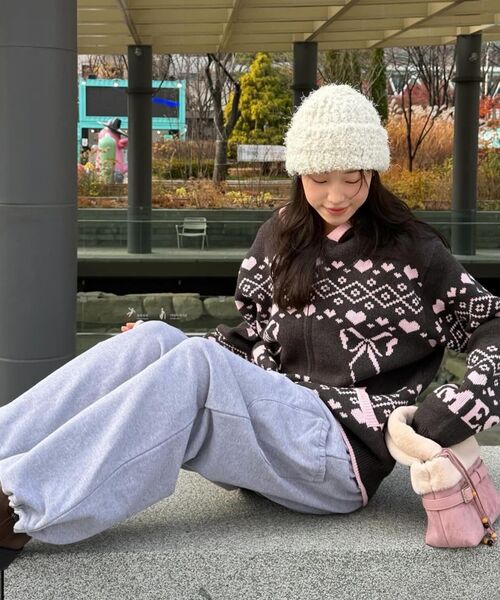 AMESWORLDWIDE(アメスワールドワイド)の「COWICHAN KNIT HOODIE ZIP-UP CHARCOAL(カーディガン/ボレロ・レディース・その他・S/M)」の4枚目の写真