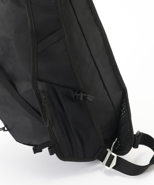 SEALSON(シールソン)の「SEALSON x114 SR2 GRAB BAG(ショルダーバッグ・メンズ・ブラック・FREE)」の7枚目の写真
