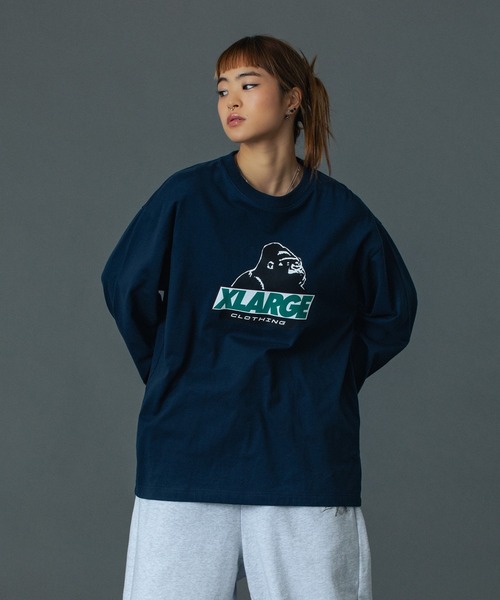 XLARGE（エクストララージ）の「OLD OG L/S TEE（Tシャツ/カットソー・メンズ・ブラック/ホワイト/グリーン/ネイビー・XS/S/M/L/XL/XXL）」の10枚目の写真