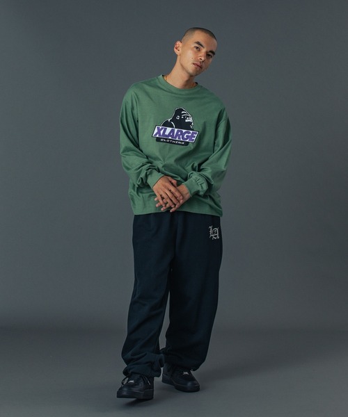 XLARGE（エクストララージ）の「OLD OG L/S TEE（Tシャツ/カットソー・メンズ・ブラック/ホワイト/グリーン/ネイビー・XS/S/M/L/XL/XXL）」の7枚目の写真