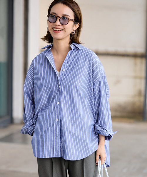 FRAMeWORK(フレームワーク)の「BLUE STRIPE オーバーシャツ(シャツ/ブラウス・レディース・ブルー/サックスブルー/ネイビー・FREE)」の13枚目の写真