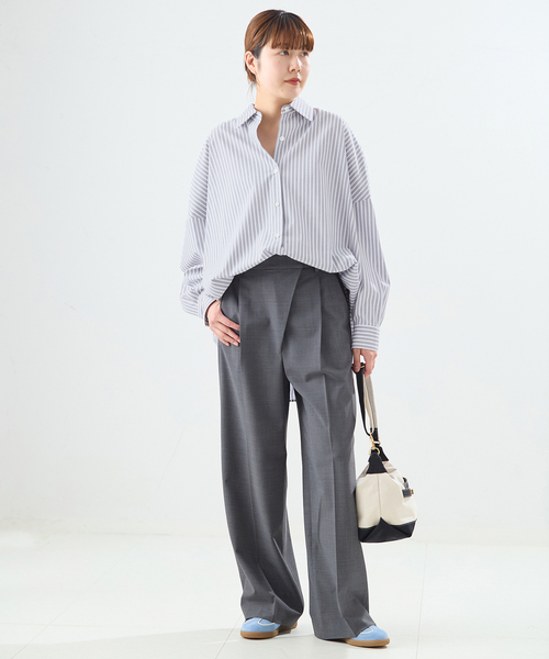 journal standard L'essage（ジャーナルスタンダードレサージュ）の「タイプライターBIGシャツ（シャツ/ブラウス・レディース・ホワイト/チャコールグレー/ネイビー・FREE）」の18枚目の写真