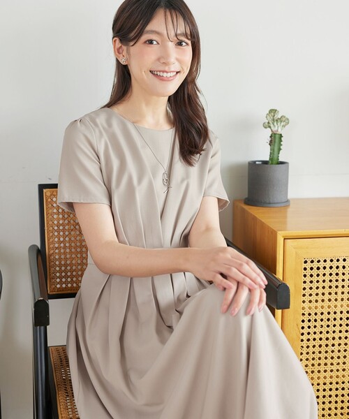 Tiaclasse(ティアクラッセ)の「【おのののかさん着用】半袖&長袖選べる袖丈・タックフレアワンピース(ワンピース・レディース・ネイビー/チャコールグレー/グレー系/ベージュ系/ネイビー系/ブルー系/グレイッシュベージュ・XXL/XL)」の20枚目の写真