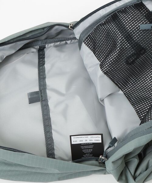 GREGORY(グレゴリー)の「エアロライトバックパック22 AEROLITE BACKPACK 22 ミスティーブルー(バックパック/リュック・メンズ・ブルー系・ONE SIZE)」の3枚目の写真