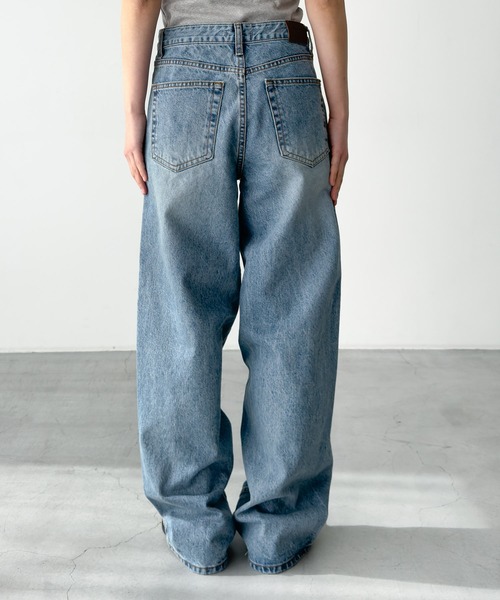 CANAL JEAN(キャナルジーン)の「El mar ローウエストワイドレッグデニムパンツ(デニムパンツ・レディース・ライトインディゴブルー・SMALL/MEDIUM)」の8枚目の写真