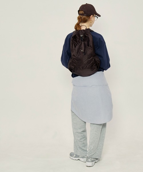 coca（coca）（コカ）の「ポケッタブル縦ファスナーバックパック（バックパック/リュック・レディース・ブラウン/ブラック・ONE SIZE）」の11枚目の写真