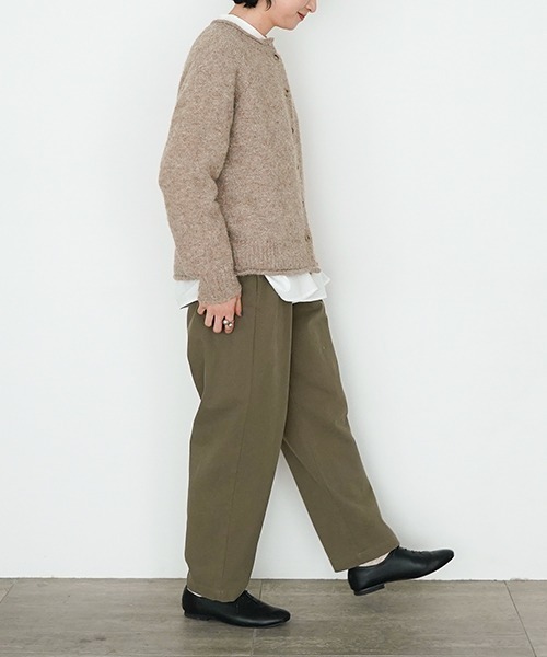 休日と詩(キュウジツトウタ)の「ウィークエンドカーディガン(ニット/セーター・レディース・ライトグリーン/ブラウン/ベージュ・FREE)」の6枚目の写真