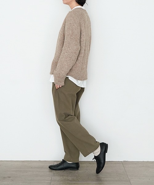 休日と詩(キュウジツトウタ)の「ウィークエンドカーディガン(ニット/セーター・レディース・ライトグリーン/ブラウン/ベージュ・FREE)」の7枚目の写真