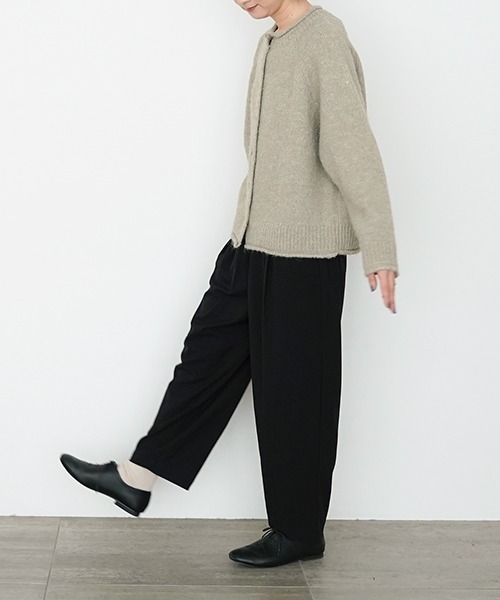 休日と詩(キュウジツトウタ)の「ウィークエンドカーディガン(ニット/セーター・レディース・ライトグリーン/ブラウン/ベージュ・FREE)」の10枚目の写真