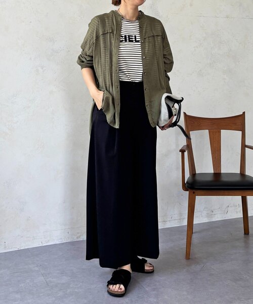 un dix cors(アンディコール)の「レーヨンコットンギャザーシャツ(シャツ/ブラウス・レディース・ブラック/オフホワイト・FREE)」の9枚目の写真