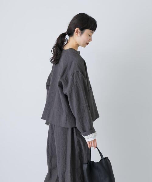 かぐれ（カグレ）の「リネンラミーノーカラージャケット（ノーカラージャケット・レディース・チャコールグレー/ブラック・FREE）」の5枚目の写真