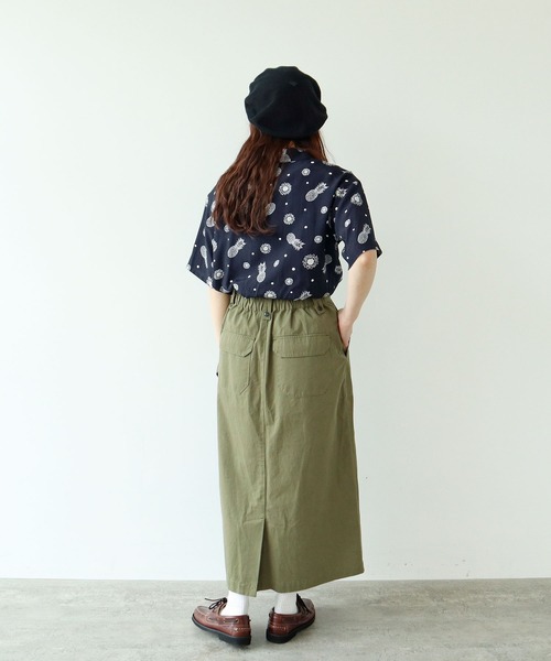 PAR ICI（パーリッシィ）の「パイナップルひまわりプリント アロハシャツ(セットアップ対応)（シャツ/ブラウス・レディース・ネイビー・FREE）」の14枚目の写真
