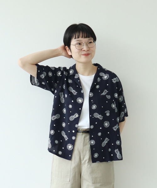 PAR ICI（パーリッシィ）の「パイナップルひまわりプリント アロハシャツ(セットアップ対応)（シャツ/ブラウス・レディース・ネイビー・FREE）」の22枚目の写真