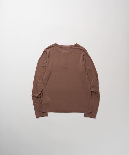 Eddie Bauer（エディーバウアー）の「エッセンシャル ヘンリーネックシャツ（Tシャツ/カットソー・レディース・ホワイト/杢グレー/ダークベージュ・XL/L/M/S）」の20枚目の写真