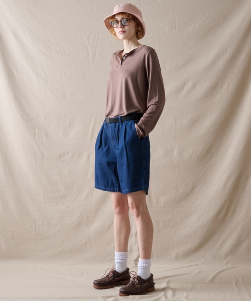 Eddie Bauer（エディーバウアー）の「エッセンシャル ヘンリーネックシャツ（Tシャツ/カットソー・レディース・ホワイト/杢グレー/ダークベージュ・XL/L/M/S）」の13枚目の写真