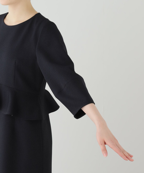 La TOTALITE（ラトータリテ）の「ペプラムサックワンピース（ワンピース・レディース・ネイビー/サックスブルー・36/38）」の11枚目の写真