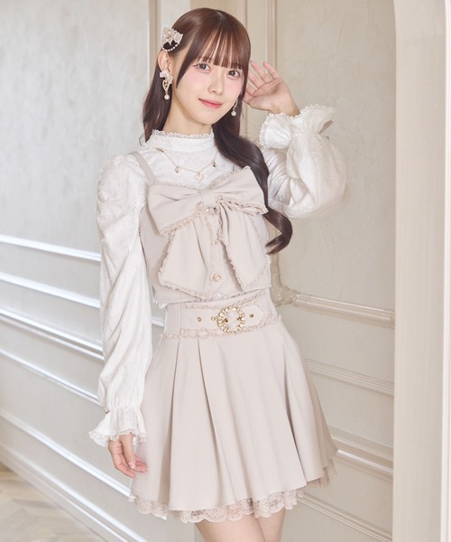 ROJITA(ロジータ)の「【セットアップ対応】ベルトデザインスカート(スカート・レディース・チャコールグレー/ピンクベージュ/ブラック・FREE)」の5枚目の写真