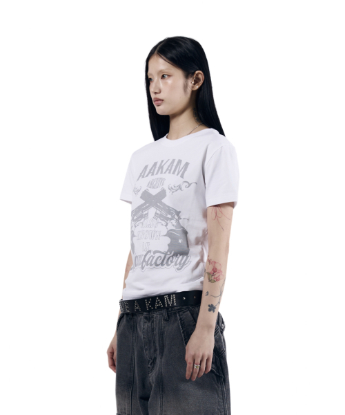 AAKAM(アーカム)の「Gun Lettering Half Top (White)(Tシャツ/カットソー・レディース・その他・1/2)」の11枚目の写真