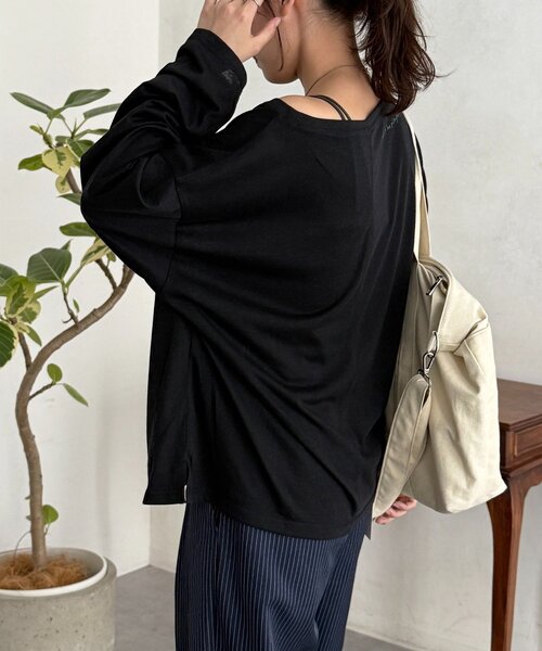 CPCM(シーピーシーエム)の「スラブシアーワンショルロンT(Tシャツ/カットソー・レディース・アイボリー/ブラック/オフホワイト/グレー/ブルー・FREE)」の18枚目の写真