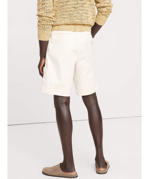 Banana Republic（バナナリパブリック）の「9インチ リブイン チノ ショートパンツ（その他パンツ・メンズ・インディゴブルー/カーキ/アイボリー/ブラック・28W/29W/30W/31W/32W/33W/34W）」の16枚目の写真