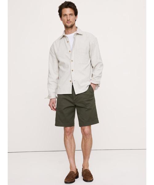 Banana Republic（バナナリパブリック）の「9インチ リブイン チノ ショートパンツ（その他パンツ・メンズ・インディゴブルー/カーキ/アイボリー/ブラック・28W/29W/30W/31W/32W/33W/34W）」の8枚目の写真