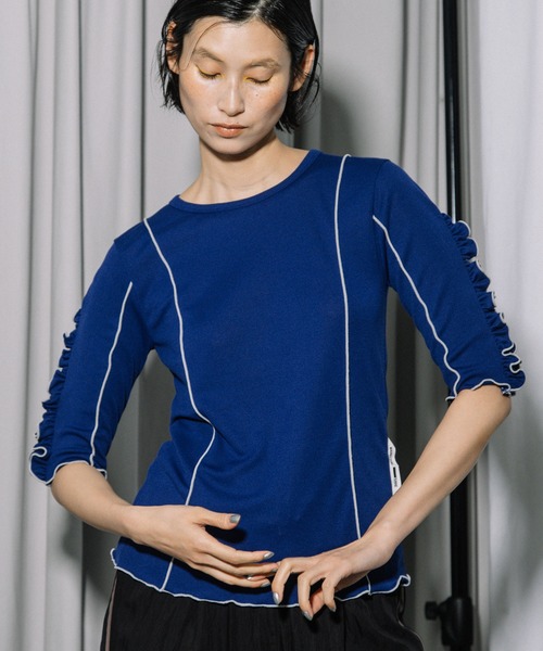 MARECHAL TERRE(マルシャルテル)の「【UV / 接触冷感 機能付き】ラッフル袖インナートップス(Tシャツ/カットソー・レディース・ライトグレー/ブラック/ブルー/オフホワイト・MEDIUM)」の1枚目の写真