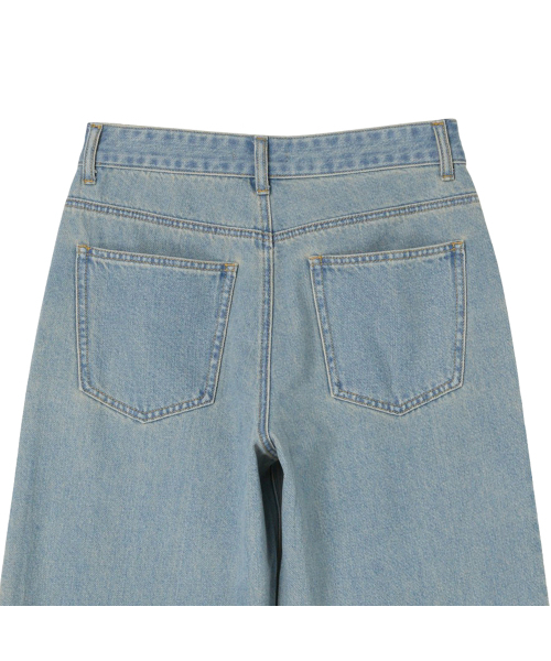LAP(ラップ)の「サンドウォッシング切り替えラインワイドパンツ AS1DP263(デニムパンツ・レディース・ライトインディゴブルー・MEDIUM/SMALL)」の4枚目の写真