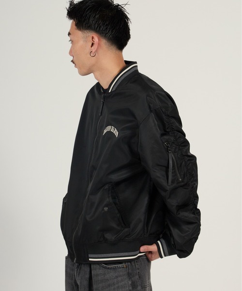 Calvin Klein（カルバン・クライン）の「Calvin Klein/カルバンクライン LS UNFILLED NYLON TIPPED GRAPHIC BOMBER JUNG KOOK / ジョングク着用商品 MA-1 ストリート カジュアル ライトアウター 羽織り 2026年春夏（ブルゾン・メンズ・ブラック・S/M/L）」の9枚目の写真
