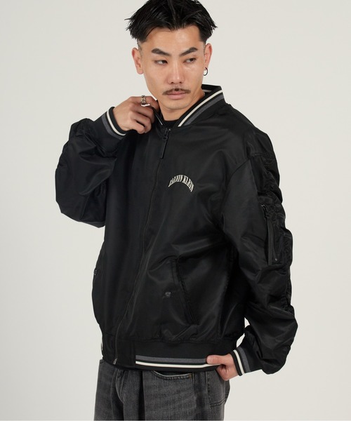 Calvin Klein（カルバン・クライン）の「Calvin Klein/カルバンクライン LS UNFILLED NYLON TIPPED GRAPHIC BOMBER JUNG KOOK / ジョングク着用商品 MA-1 ストリート カジュアル ライトアウター 羽織り 2026年春夏（ブルゾン・メンズ・ブラック・S/M/L）」の8枚目の写真
