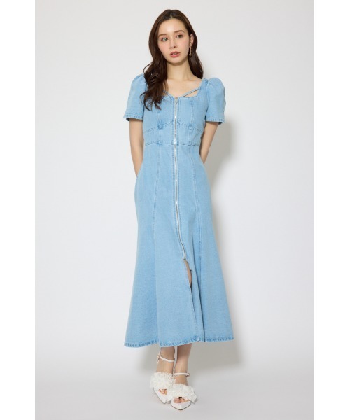 rienda(リエンダ)の「【SNSで話題・森香澄さん着用】フロントジップマーメイドデニムワンピース 春服(ワンピース・レディース・ダークブルー/ホワイト/ライトブルー・SMALL/MEDIUM)」の4枚目の写真
