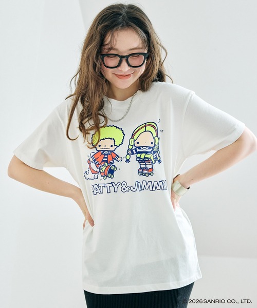 sanrio（サンリオ）の「【sanrio characters】パティ＆ジミープリント半袖Tシャツ《サンリオキャラクターズ》（2026SS）（Tシャツ/カットソー・レディース・イエロー/ネイビー/オフホワイト・M/3L/L/LL）」の4枚目の写真