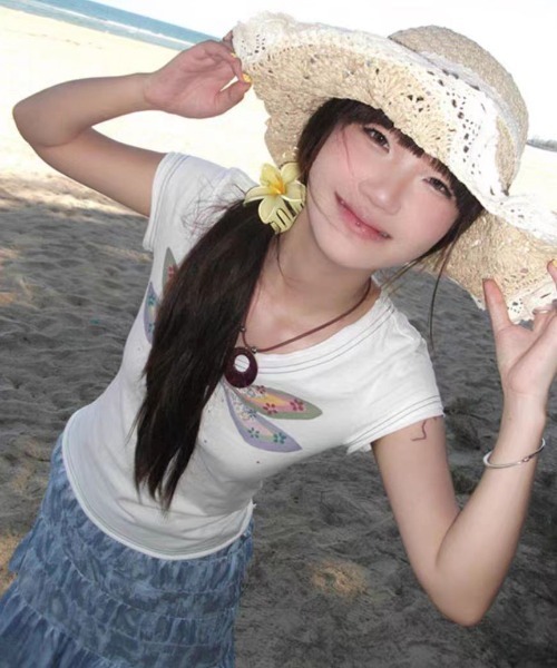 Vipoa（ヴィポア）の「Fairy dragonfly design tee（Tシャツ/カットソー・レディース・ホワイト/グリーン・FREE）」の10枚目の写真