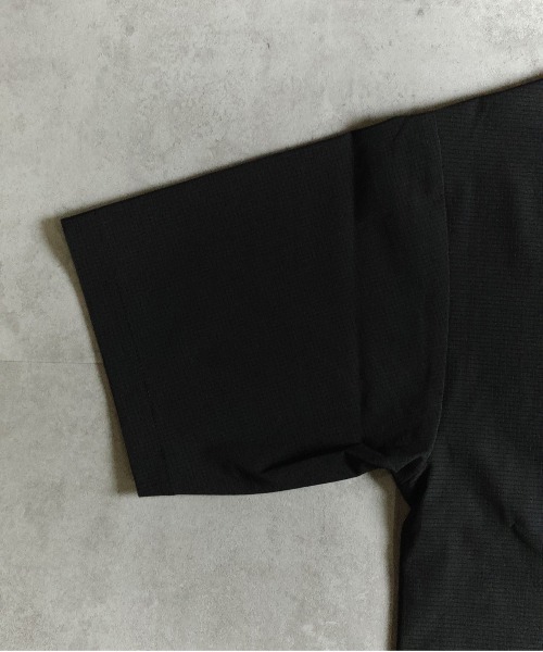 many men many mind(メニーメンメニーマインド)の「MANYMENMANYMINDS / AIRLEAKFABRIC/半袖ポロシャツ(ポロシャツ・メンズ・チャコール/ブラック・LARGE/X-LARGE/MEDIUM)」の14枚目の写真