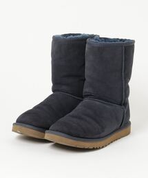 UGG（アグ）の「ショートブーツ（ブーツ）」
