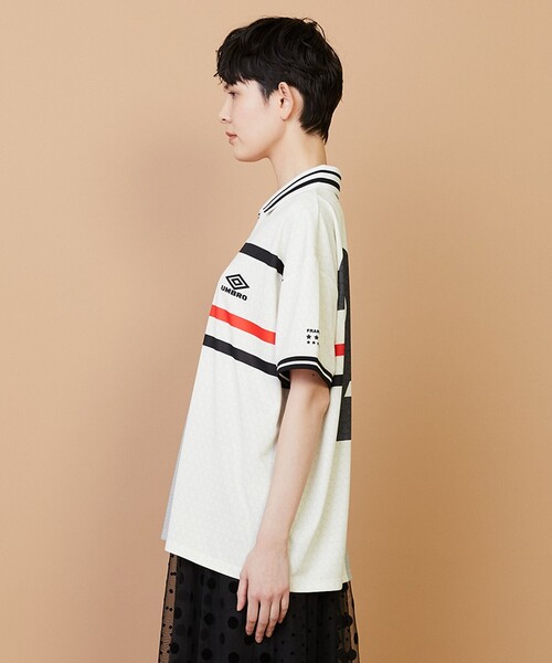 FRAPBOIS(フラボア)の「UMBRO GAME-SHIRT(Tシャツ/カットソー・レディース・ホワイト/ブラック・2/1)」の3枚目の写真
