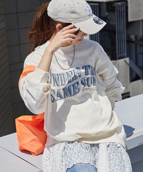 Chick(チック)の「Printed Drop-Shoulder Crew-Neck Long-Sleeve Top / プリントデザイン ドロップショルダー クルーネック長袖トップス ロンT 秋服 2026年秋冬(Tシャツ/カットソー・レディース・グレー/クリーム/チャコールグレー・FREE)」の3枚目の写真