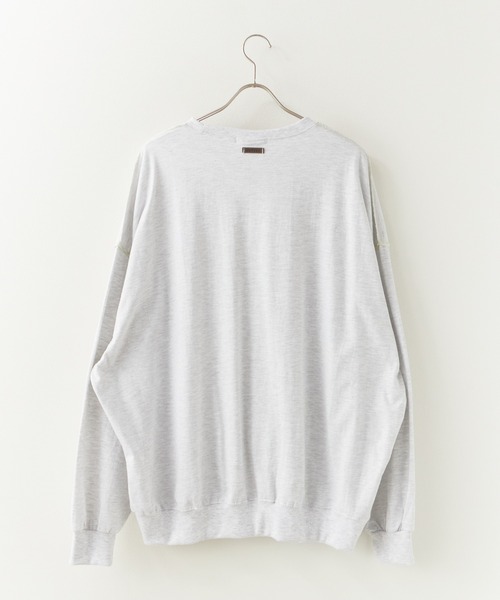 Chick(チック)の「Printed Drop-Shoulder Crew-Neck Long-Sleeve Top / プリントデザイン ドロップショルダー クルーネック長袖トップス ロンT 秋服 2026年秋冬(Tシャツ/カットソー・レディース・グレー/クリーム/チャコールグレー・FREE)」の4枚目の写真